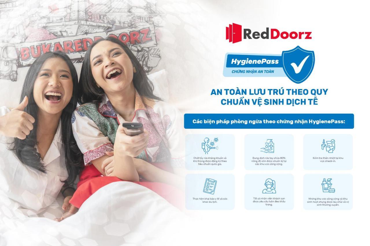 Reddoorz Hoang Minh Hotel ホーチミン市 エクステリア 写真